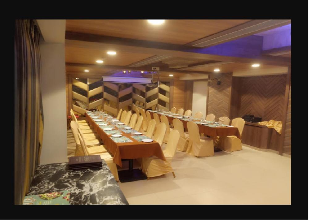 Hotel Mathoshree Thane Eksteriør bilde